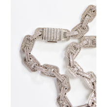 Load image into Gallery viewer, &#39;OH&#39; Baguette Link 15mm Necklace
