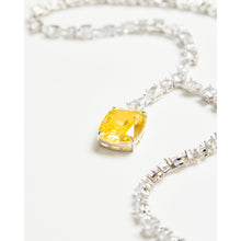 Load image into Gallery viewer, Yellow Drop Pendant Necklace