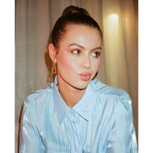 Load image into Gallery viewer, Gold Hardware Link Earrings